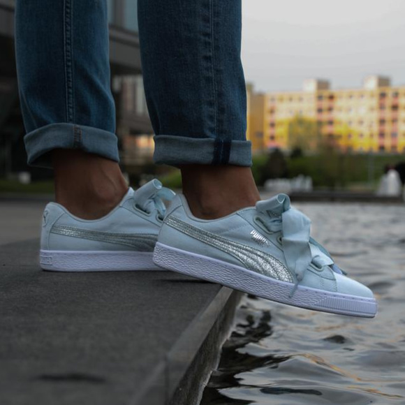 PUMA Glitter Canvas Sneakers - Picture 6 of 7